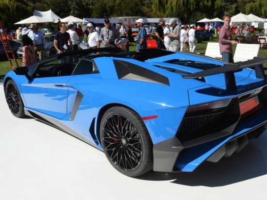 Aventador SV