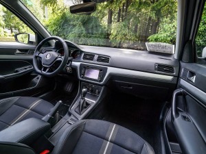 Ϻ  2015 1.2TSI DSG 