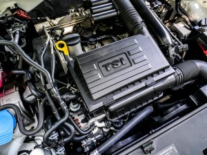 Ϻ  2015 1.2TSI DSG 