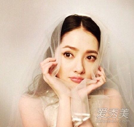 《女神新装》郭碧婷发型 换空气刘海更美了