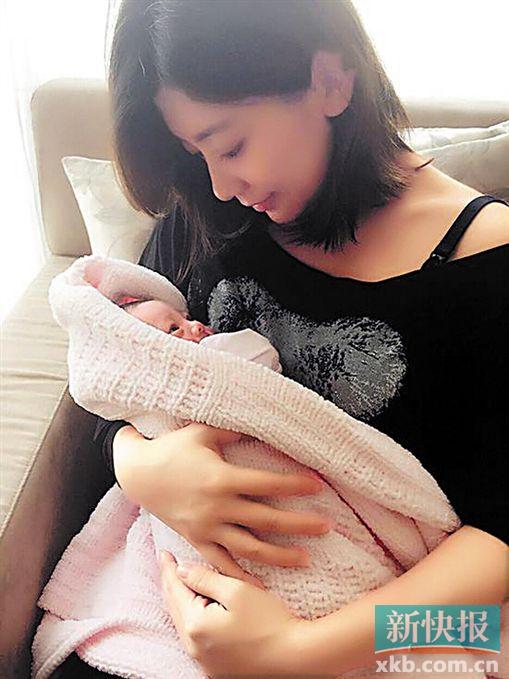 41岁贾静雯剖腹产下二胎女儿 老公表白:一辈子