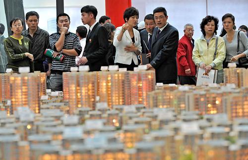 人口政策调整历史_人口政策演变图(3)