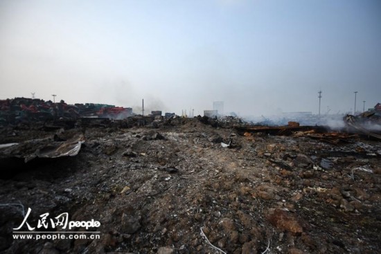 记者跟随核生化应急救援队直击天津港爆炸核心