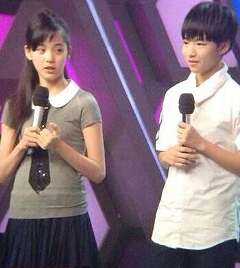 oys队长王俊凯手写追星日记 与欧阳娜娜接吻是