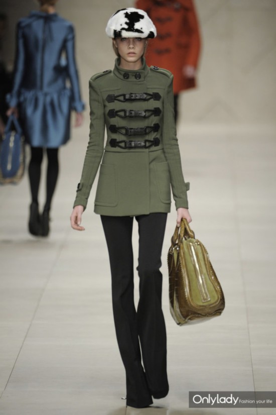 Burberry-Prorsum-Fall-2011