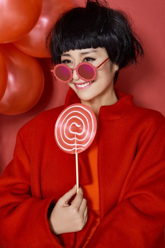 ���������������ʫʫ���з֡��̵�Ů�������