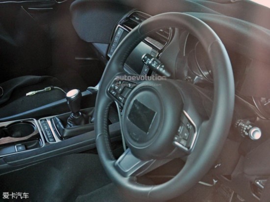 全新捷豹F-PACE新官方图片发布 9月亮相