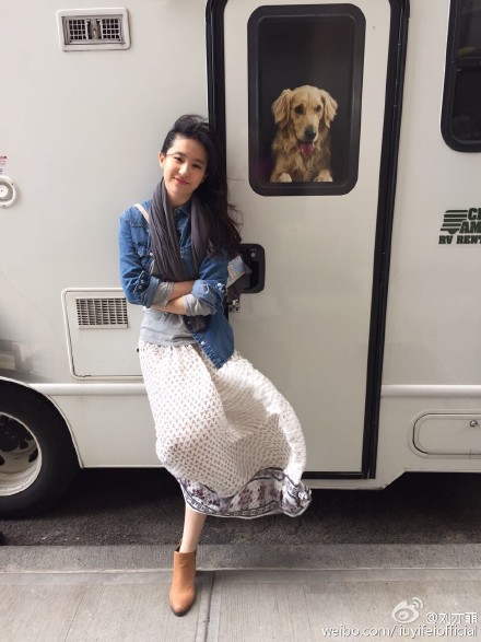 刘亦菲生日唐嫣杨幂刘涛送祝福 神仙姐姐一直