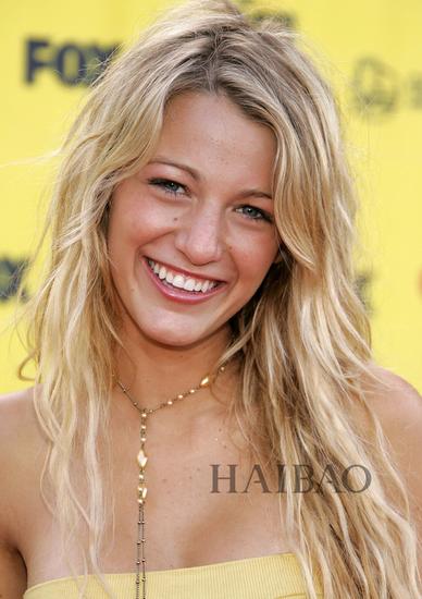 2005Blake Lively