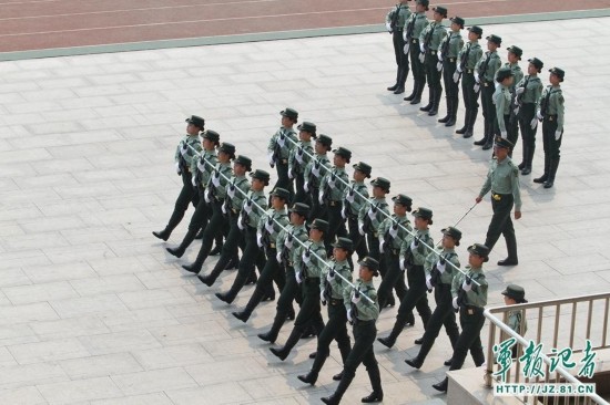 女兵也不简单:抗战阅兵女兵方队是怎样炼成?(