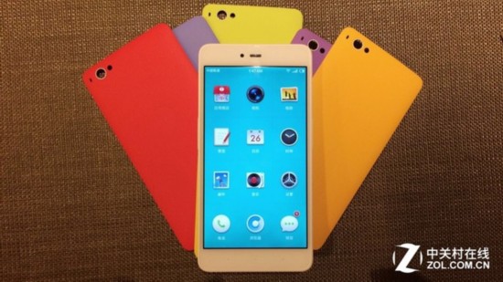 坚果手机发布:899元的情怀 锤子又出新作