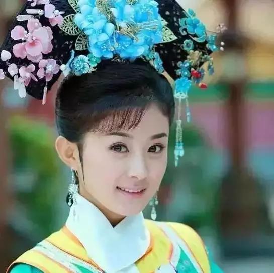 赵丽颖为何频遭黑?细数女神十年蜕变路