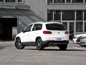 �Ϻ����� ;�� 2015�� 1.8TSI �Զ�����������