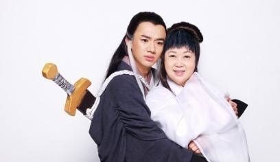 王祖蓝上金星秀 网友调侃:这不是双胞胎姐妹么