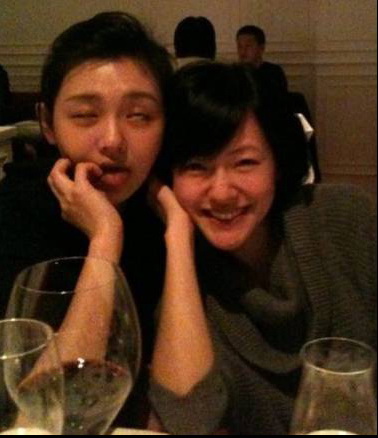 佘诗曼醉倒街头被揩油 明星喝多窘态百出(图)