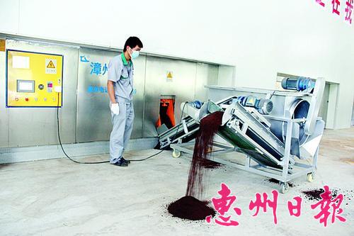 州开拓病死牲畜处理新方式 病死猪变有机肥一