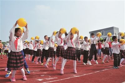 海门中小学幼儿园开学 10万学生走进新学年