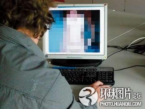 鳄鱼咬掉同伴前腿太残忍 盘点那些狠心的父母