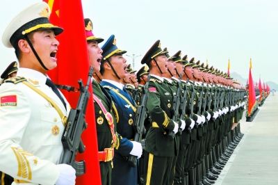 中国三军仪仗队:威容赫赫 三军排头