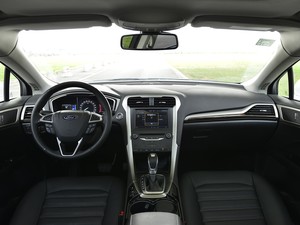 长安福特 蒙迪欧 2013款 2.0L GTDi200豪华型