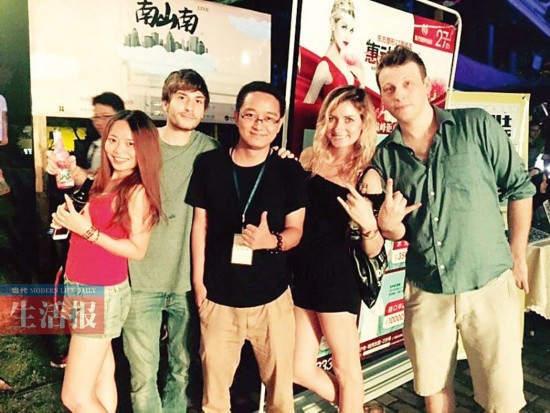 做玩的生意 南宁85后小伙的独特旅游生意经(图