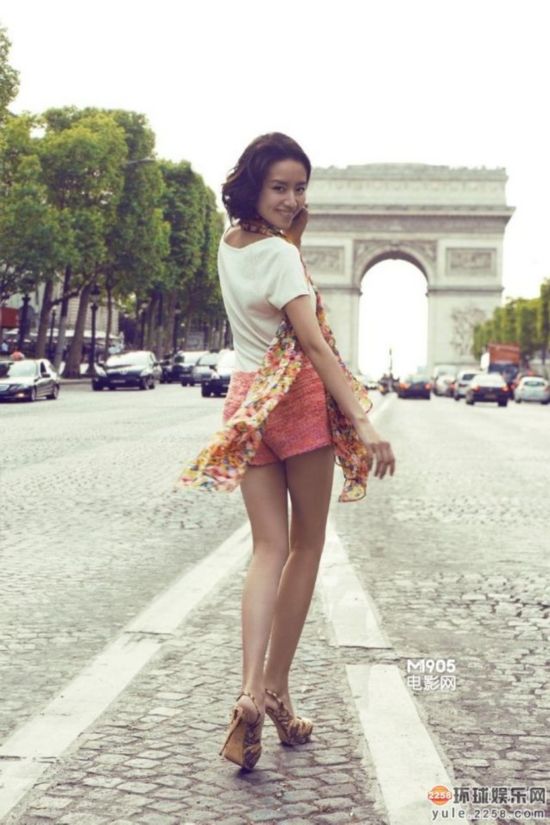 郑爽长腿瘦成干 盘点女星们的筷子腿(组图)