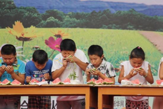 安徽广播电视台科教频道《乡村大道》栏目走进