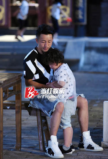 《爸爸去哪儿3》再玩父子交换 诺一赞胡军是大