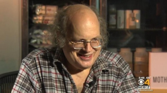 美国一化学家12年不洗澡 称为保持皮肤健康