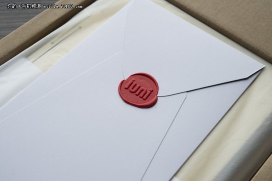 质感邀请函曝光 iuni N1于9月15日发布