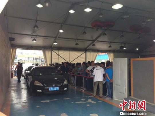 第24场中央公车拍卖高溢价落槌流拍车复拍“逆袭”