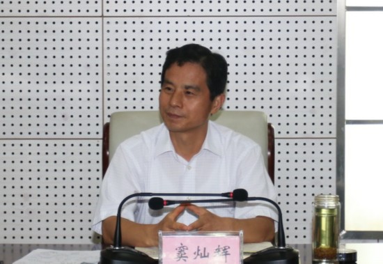 颍上县召开庆祝第31个教师节座谈会