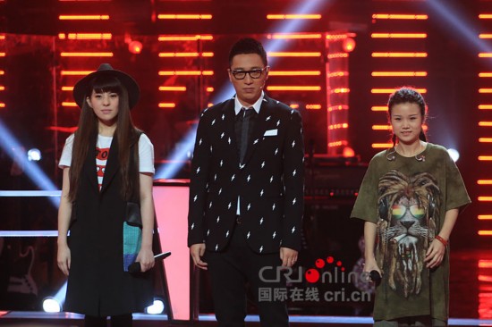 中国好声音第四季汪峰组四强诞生:黄霄云、贝