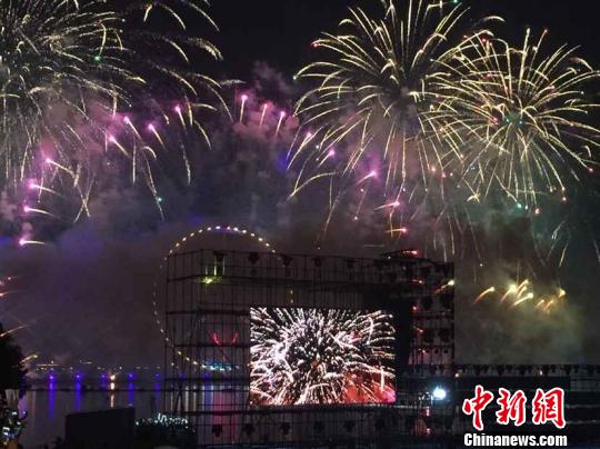 湖南國際旅游節開幕東江湖獲頒國家5A級景區牌匾