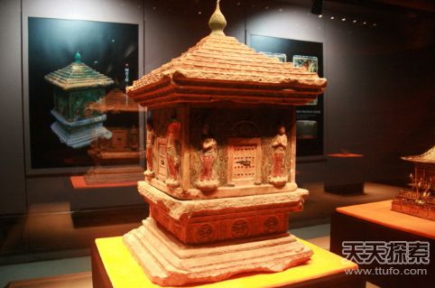 中国七大绝世宝藏:法门寺佛指骨舍利
