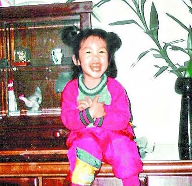 父亲微博晒杨幂旧照 赵丽颖郑爽童年照曝光