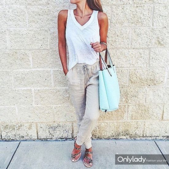 White-Tee-Slouchy-Pants-Sandals