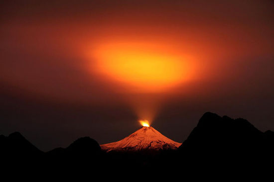 日本阿苏火山爆发 盘点2015年全球火山喷发震