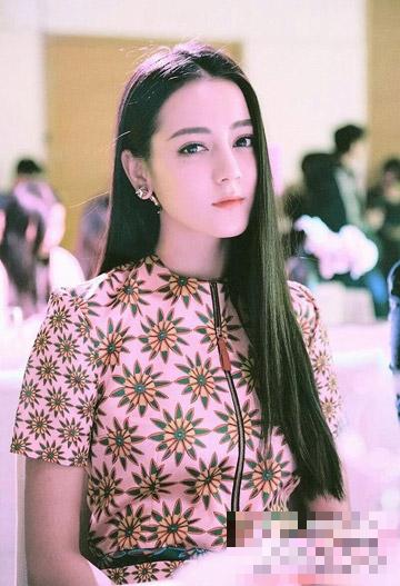 女主哭晕在厕所 揭颜值爆表的女配们(组图)