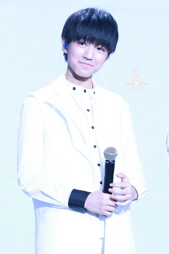 TFBOYS加盟湖南卫视中秋晚会 群星为王俊凯