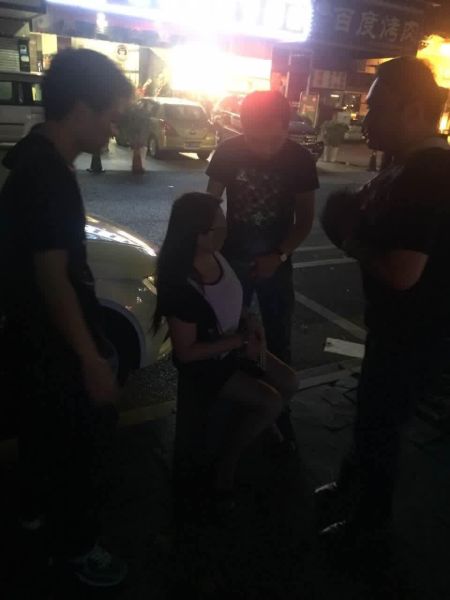 相约吸毒齐落网 顺藤摸瓜擒毒贩