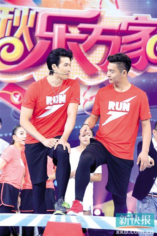 中秋晚会锦荣上演激吻 网友求蔡依林心里阴影