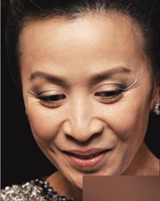 女星鱼尾纹太惊悚!金泰熙变老太 杨幂眼角如皱