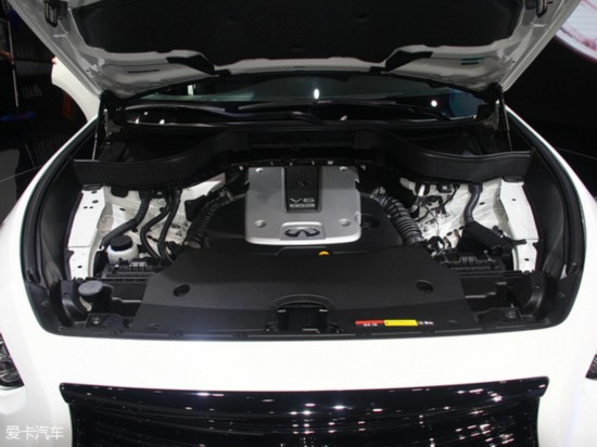 QX70发动机