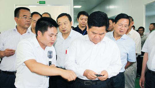 及全省16个州(市)党委书记,州(市)长,全省120多个县的县委书记,县长共