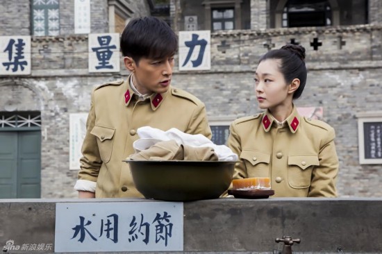 明台于曼丽婚纱照_明台于曼丽