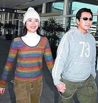 温兆伦曾恋郭羡妮(5 /5张)