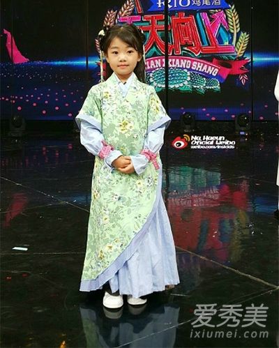韩国舞蹈神童罗夏恩走红 资料微博家庭背景