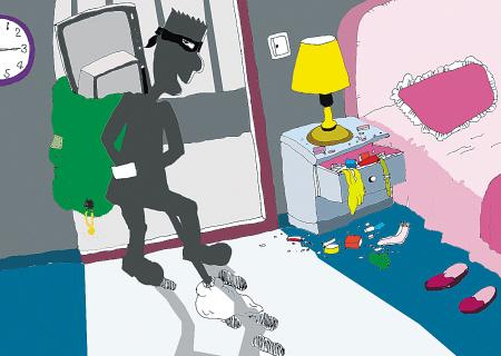 卧室惊现陌生人得手后直勾勾盯著女屋主 女子