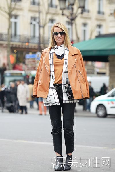  ��������V�u��ŧ �A�ݭn�o���G�R��look 